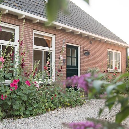 Broeks' Bed En Brood Meerkerk Exterior foto